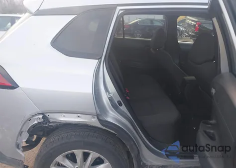 2024 Toyota Corolla Cross Le z USA, uszkodzony, nr VIN 7MUCAABGXRV103159